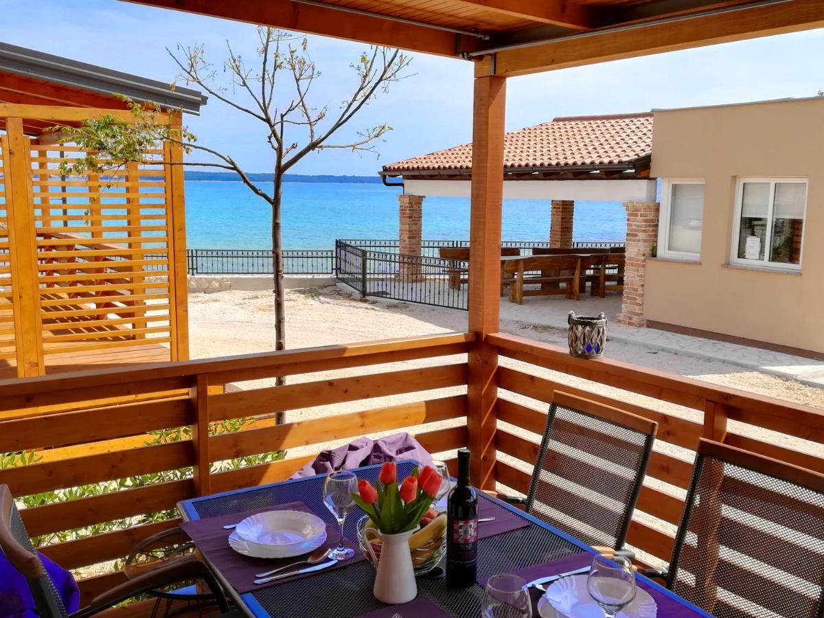 Holiday Home Happiness Privlaka  Esterno foto