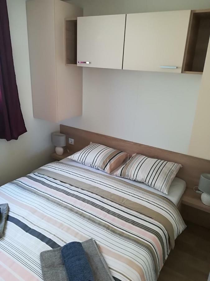 Holiday Home Happiness Privlaka  Esterno foto